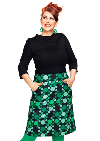 Grøn retro nederdel med lommer og grafisk design fra Cissi och Selma